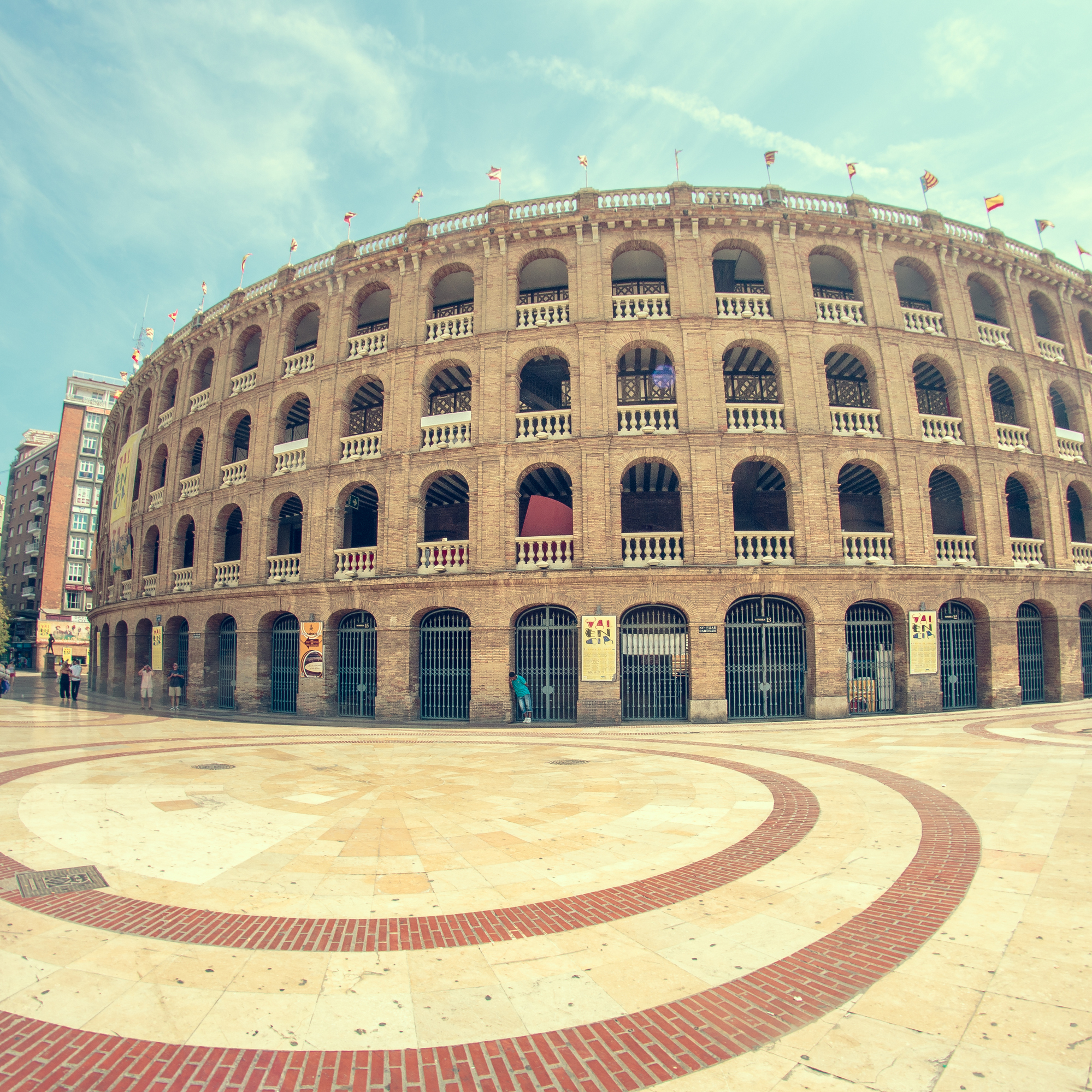 The Best Tourist Attractions in Valencia.