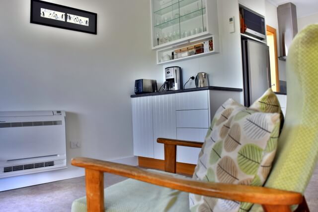 Spring Beach Glamping Tasmania Hotel Accommodation Cottage