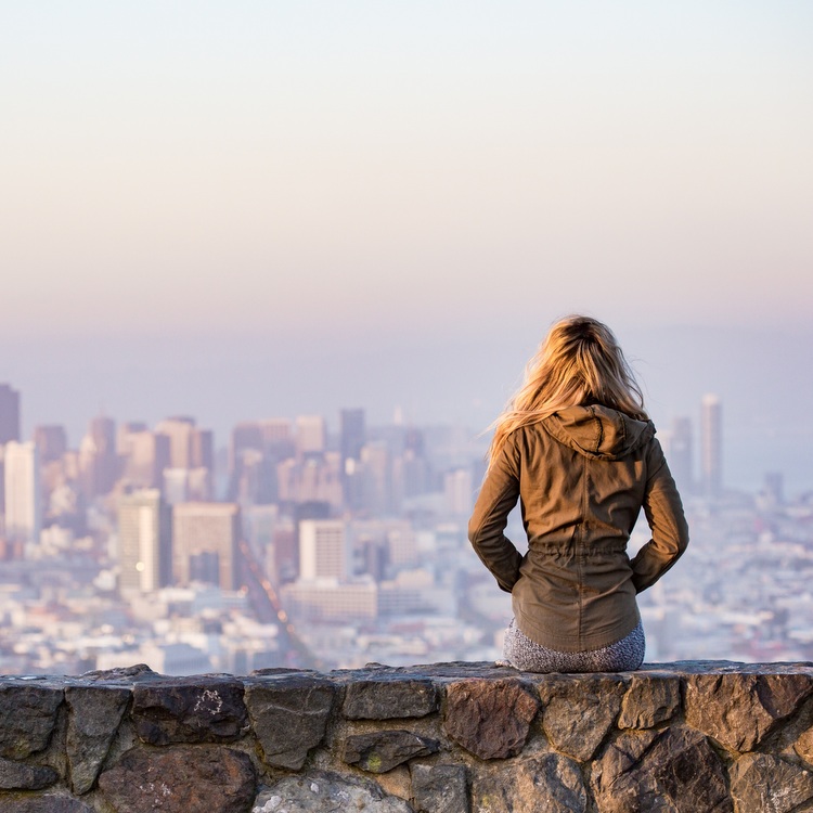 Great Ideas to Keep Yourself Entertained on Your Solo Travels