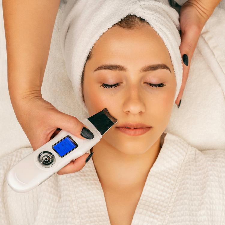 Radiant and Ready: Must-Have Beauty Treatments Before Embarking on Your World Journey